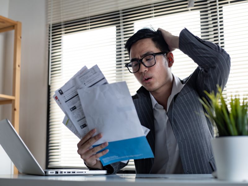 Erros financeiros que podem quebrar pequenas empresas